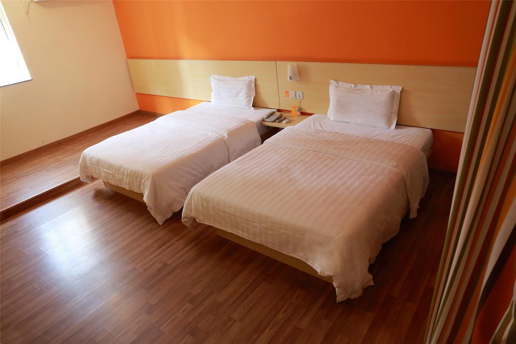 7Days Inn Qufu Sankong Pokój zdjęcie